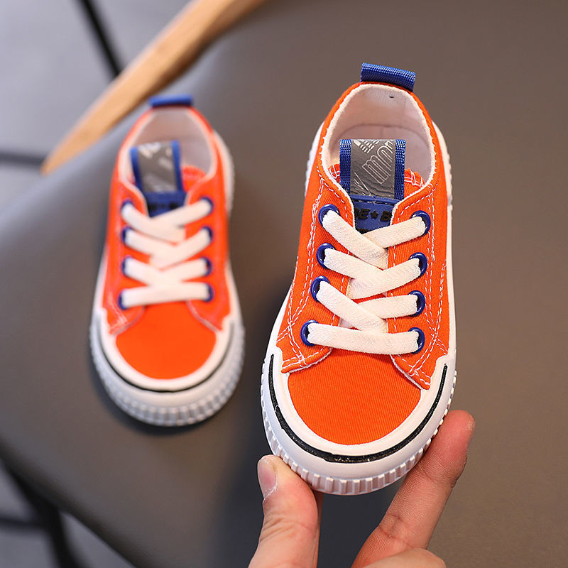 Baskets basses pour enfant