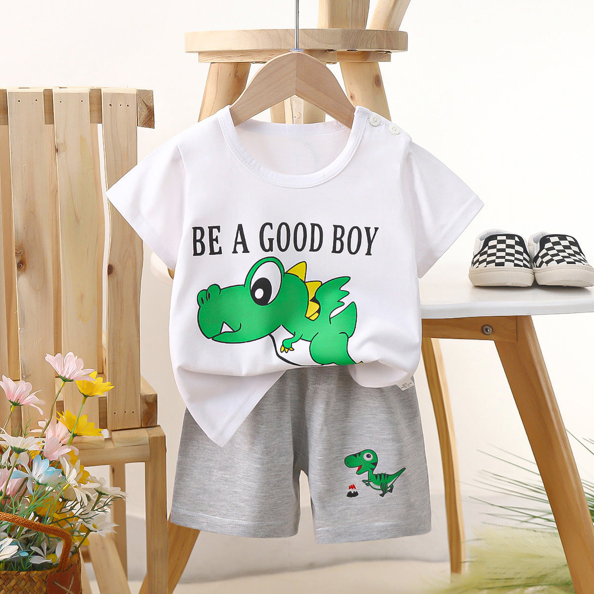 Ensemble enfant short et t-shirt d'été