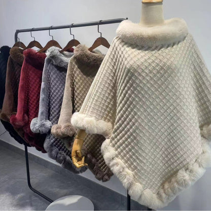 Poncho avec garniture en fourriure