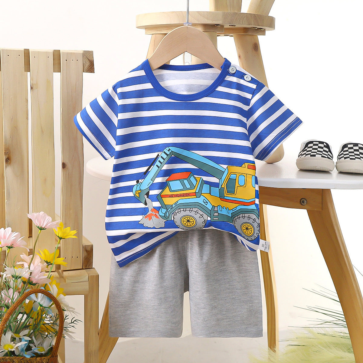 Ensemble enfant short et t-shirt d'été