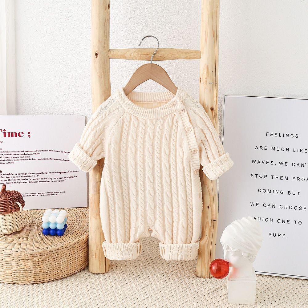 Combinaison pull tricoté bébé - Motif torsades