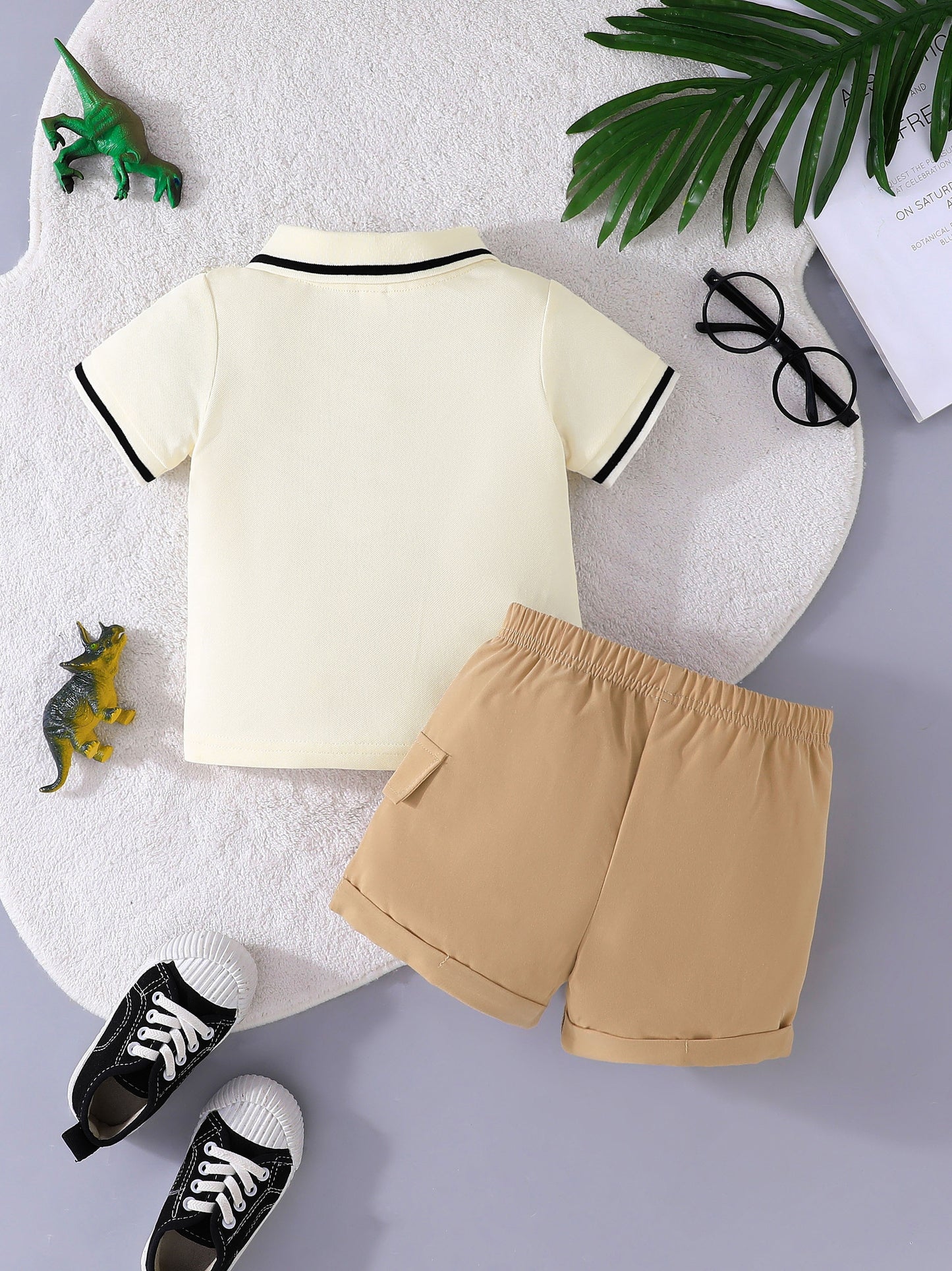 Ensemble t-shirt polo et short pour garçon