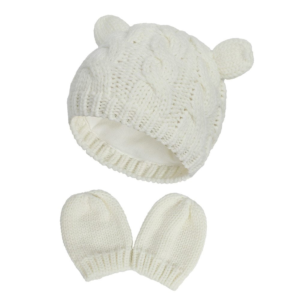 Bonnet et moufles pour bébé