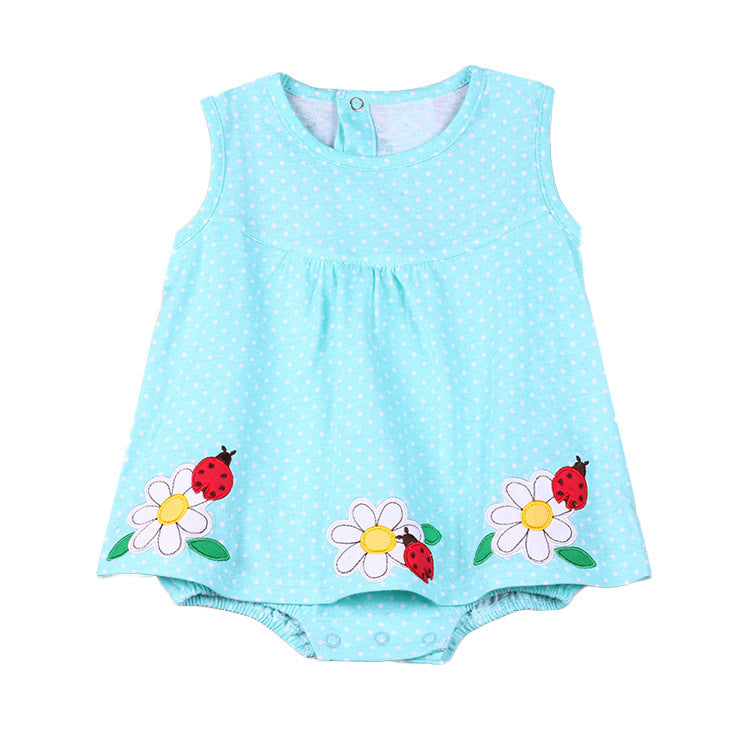 Petite combinaison courte pour bébé fille