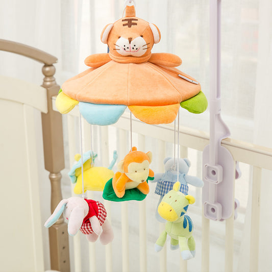 Jouet suspendu pour lit de bébé