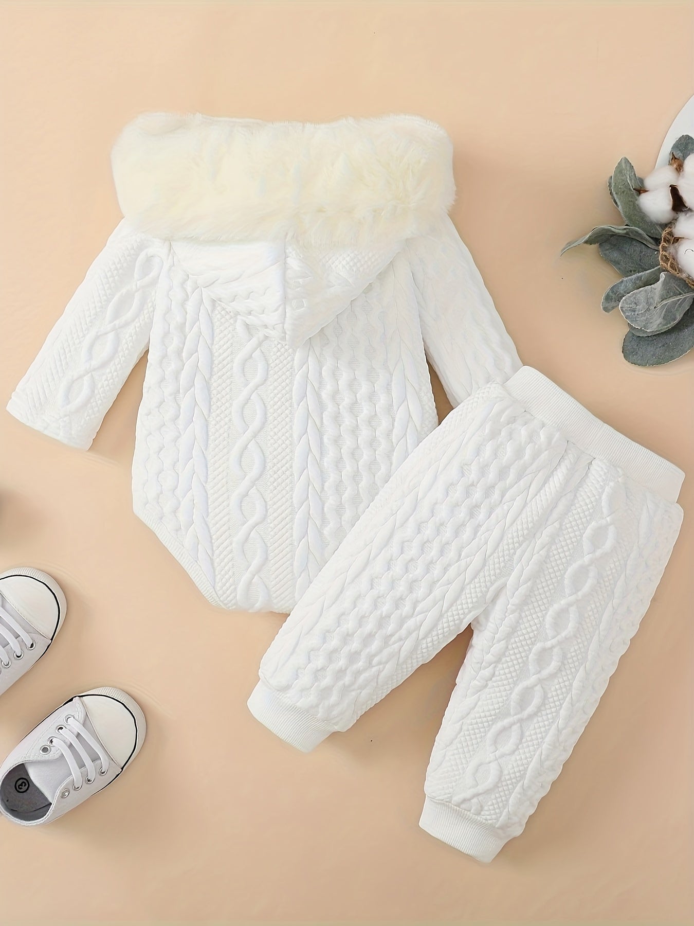 Ensemble pantalon et pull à capuche pour bébé