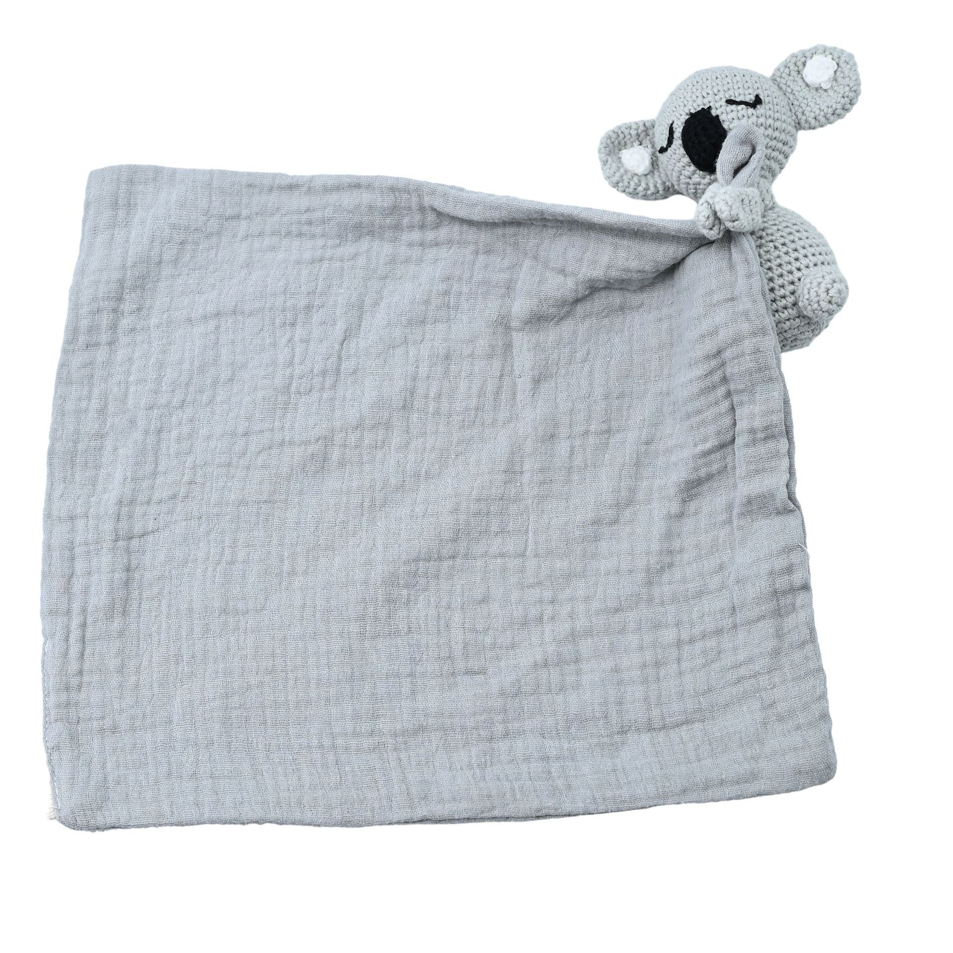 Peluche câline avec mini serviette