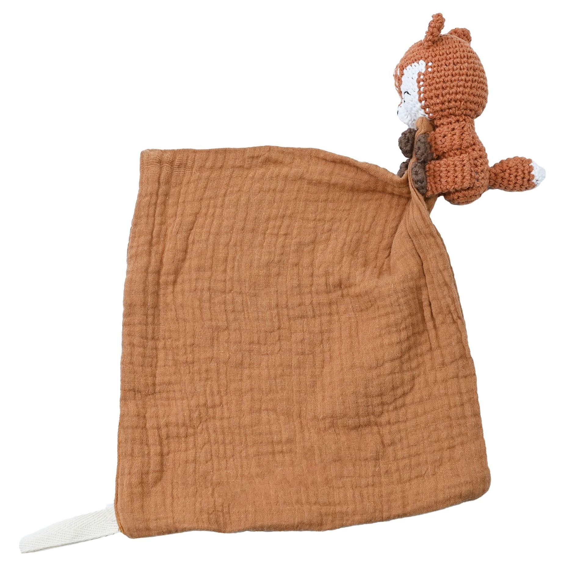 Peluche câline avec mini serviette