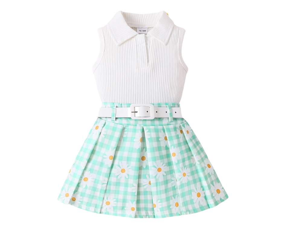 Ensemble haut sans manches et jupe avec ceinture