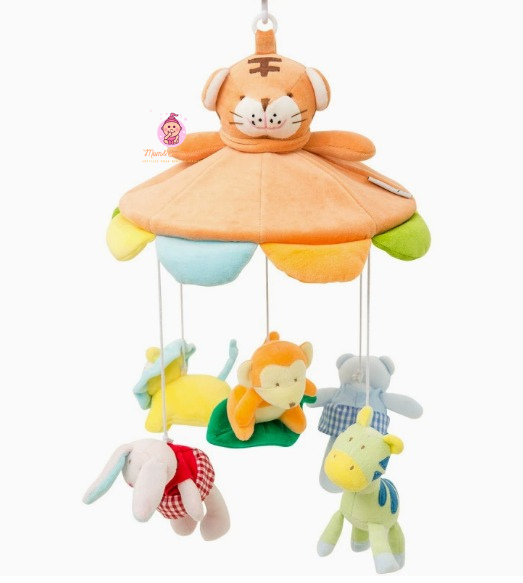 Jouet d’éveil lit bébé