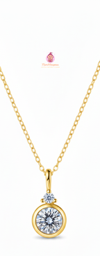 Collier avec pendentif solitaire – Élégance Pure