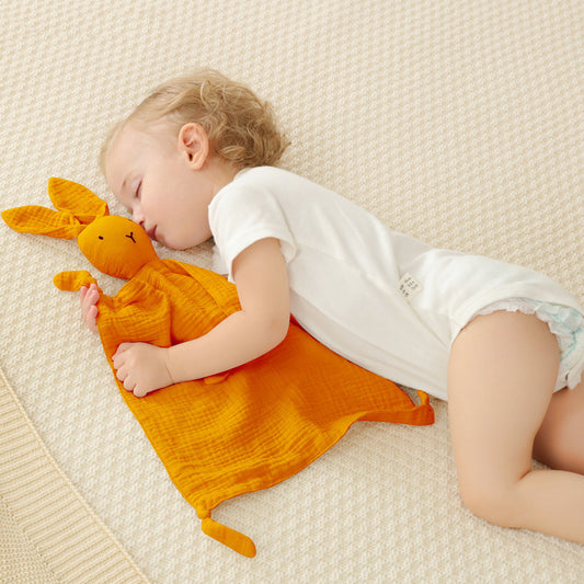 Doudou avec serviette en gaze